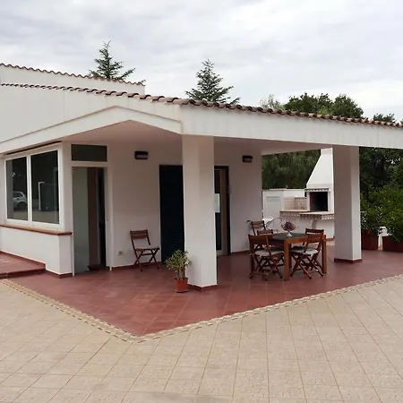 Ary Holiday home